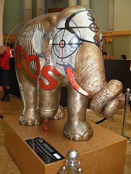 elephant parade 007 in de stadsfeestzaal