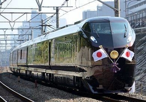 De trein van de Japanse keizer. Dit is de serie E 655.
