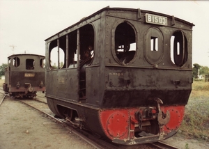 Een smalspoor locomotief op de Kediri Railway. Stoomlocomotief He