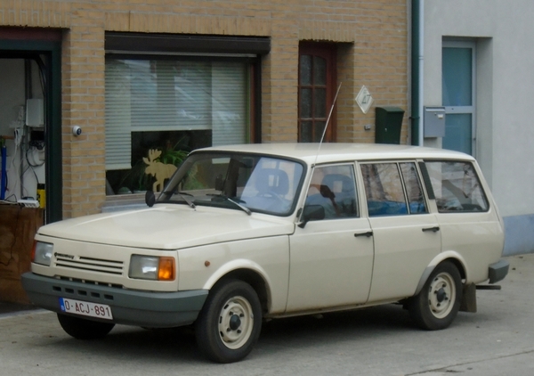 DSC05023_oldtimer-auto_Wartburg-Kombi