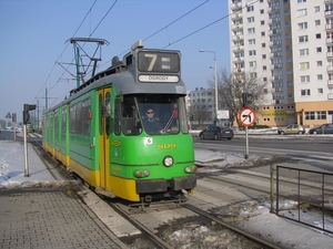 En hier rijdt de 626 als MKP 809 in Poznan op 25-02-2011