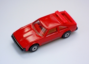 DSCN7546_Matchbox-Bulgaria_Toyota-Supra_brown-red_red-int-red-hat