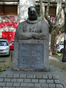 Hemingway alom tegenwoordig in Pamplona.