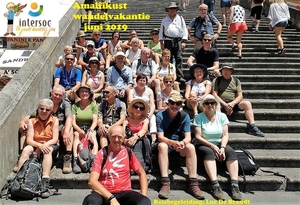 Groepsfoto Amalfi wandel juni 2019 met tekst