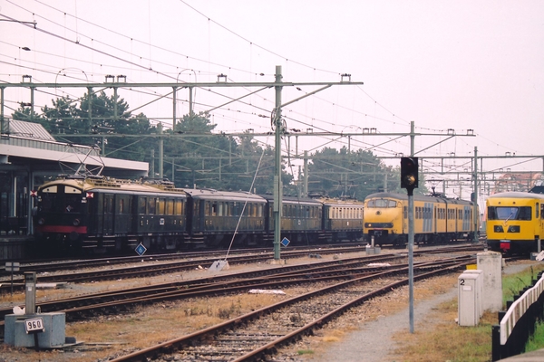 Arnhem, Dieren en Zutphen. Het Blokkendoosstel van het Spoorwegmu
