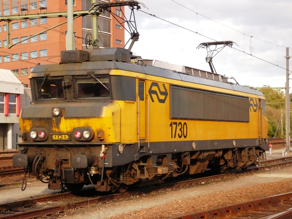 De 1730 aan de voormalige DDAR kant op 4-10-2009 in Eindhoven