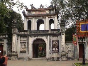 Hanoi, Ingang tempel van de Literatuur