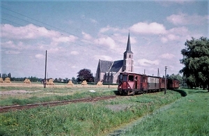 M67 met tram Augustus 1960 Poortugaal