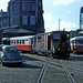 RTM diesel locomotief M67 klaar staan om de tram naar Oostvoorne 