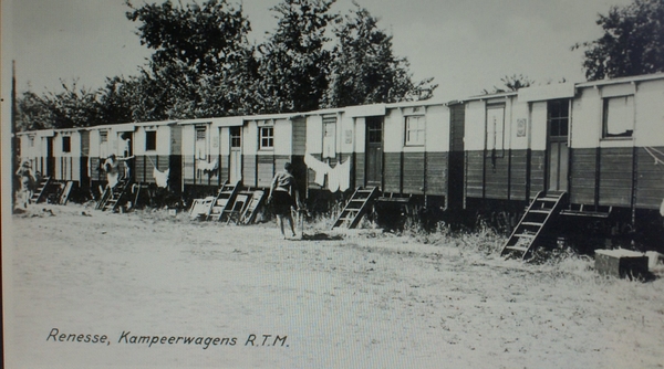 RTM Kampeerwagens. Rond 1950