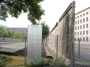 2a De Berlijnse muur _Restant van de Muur aan de Niederkirchnerst