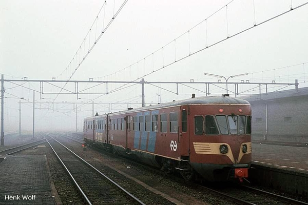 Rode diesels in het oosten van Nederland. 06-03-1985-3