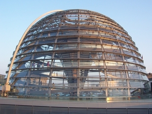 2f Reichstag _koepel