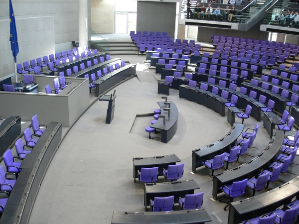 2f Reichstag _Plenarsaal
