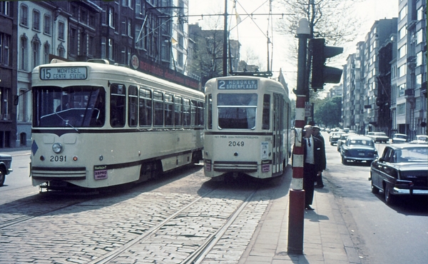 PCC's 2091 op lijn 15 en 2049 op lijn 2 in die Belgie-lei te Antw