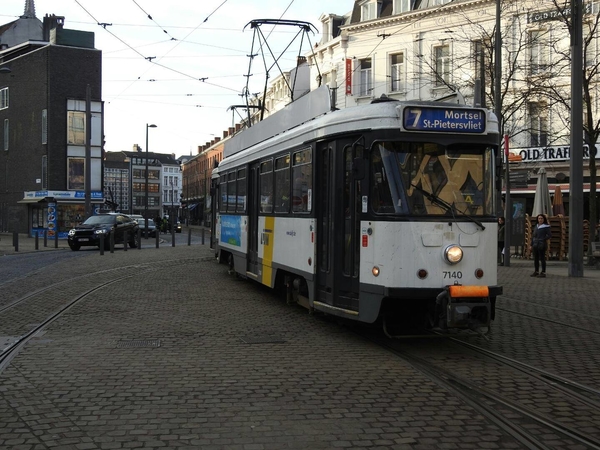 Trams Door De Scheldestad,  In Antwerpen-6