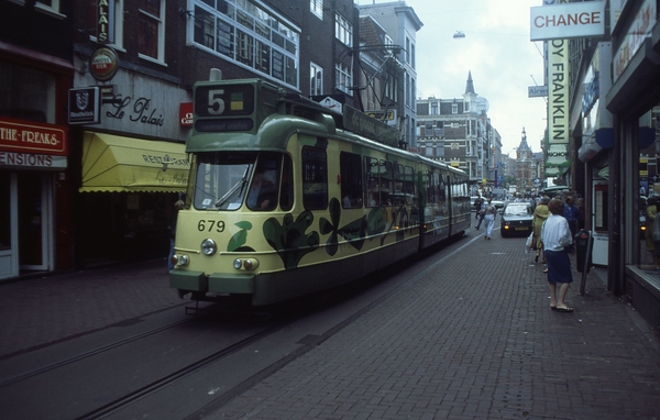 679 in de Leidsestraat 1989
