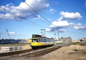 GVB 686 in de eerste helft van de jaren 90 op de Antwerpenbaan in