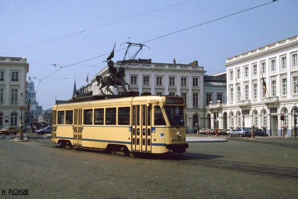 7023 Brussel 18 mei 1985