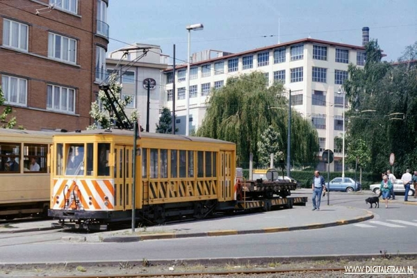 Werkwagens in Brussel. 23-05-1988-2