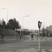 1966. Herenstraat viaduct. Rechtdoor de Zwartelaan, links, onder 