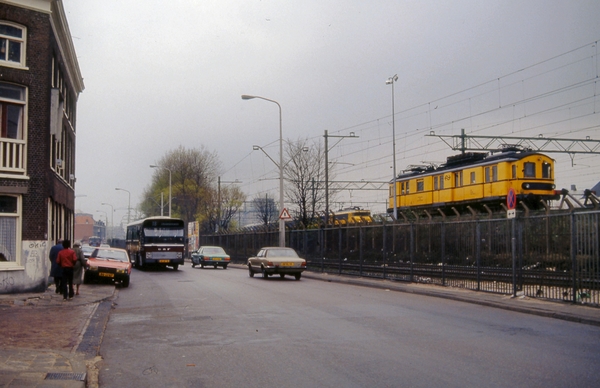 21 april 1983, de somberheid in de Haagse Schilderswijk straalt v