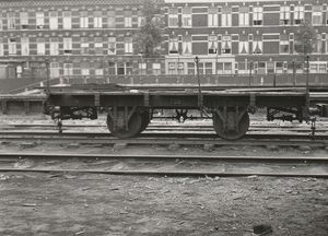 Schamelwagen 738 in Rotterdam, 30 mei 1956