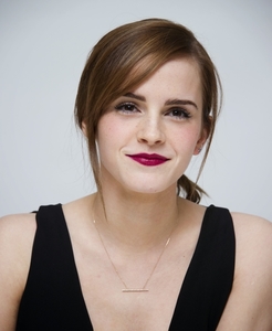 Emma Watson photo.filmcelebritiesactresses.blogspot-1491