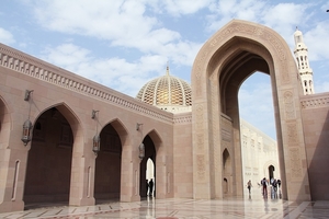 sultan-qaboos-grand-mosque-3228103_960_720