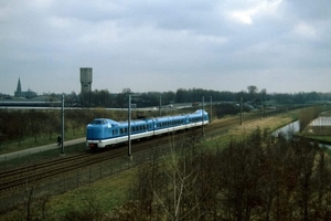 ICM 4011 met de allereerste uitvoering van het KLM-jasje (nog gee