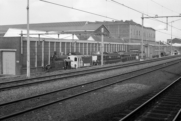 N.S. Werkplaats Tilburg op 23-05-1974 met de 3737