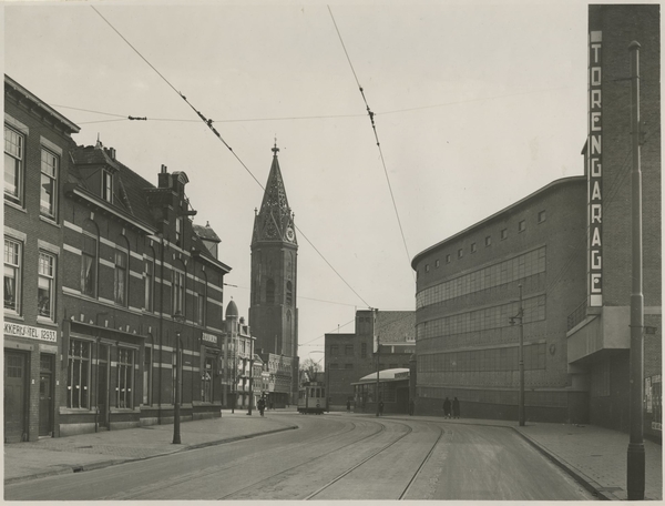 Torenstraat, gezien van de Snoekstraat naar de Geest.