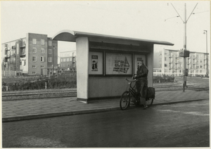 Tramhuisje Erasmusweg ter hoogte van de Remmersteinstraat .1954