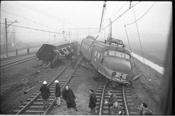 Ongeval met de NS 768 op 29 december 1963 op het baanvak tussen L