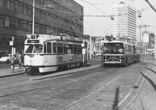 14 maart 1972 - de HTM had een tekort aan trambestuurders en aan 
