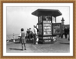 Scheveningen ca 1930 Kiosk op de boulevard