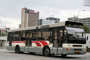 2064 Stadbus van Eindhoven in de kleuren van ZuidOoster.