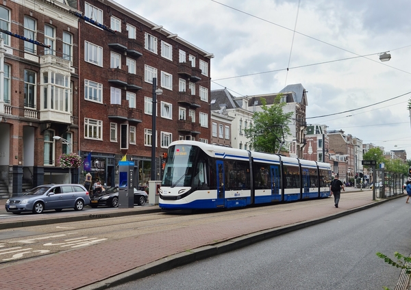 lijn 5 (3036) Overtoom 1e C.Huygensstraat.