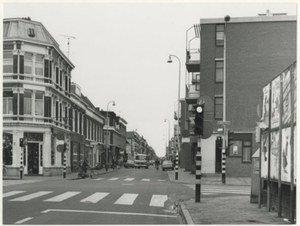 1976 - Hoefkade, hoek Koningstraat.