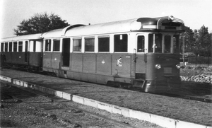 MABD1803+ BPD1631 bij station Brielle op 28 juli 1962.