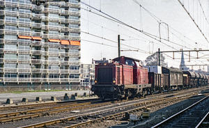 DB 211 093 vanuit Duitsland. Enschede maart 1979. Op 27 mei 1979 