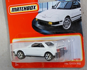 IMG_1410_Matchbox_Toyota-MR2_wit_1984_1e_head-lights-Down_RHD____