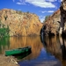australie-natuur-bergen-reflectie-achtergrond
