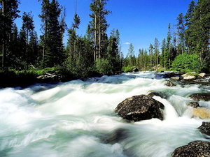 rivier-natuur-stroom-bergrivier-achtergrond