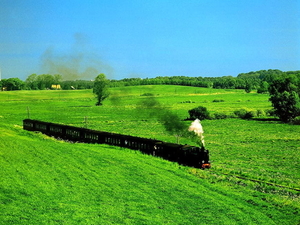 spoorweg-natuur-groene-veld-achtergrond
