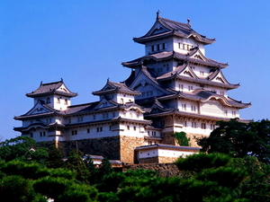 kasteel-himeji-japanse-architectuur-tempel-achtergrond
