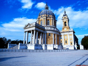 basiliek-van-superga-kerk-baldissero-torinese-italie-achtergrond