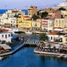 griekenland-town-haven-meer-achtergrond