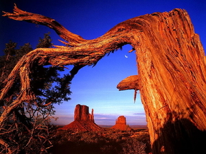 monument-valley-herfst-landschap-arizona-natuur-achtergrond