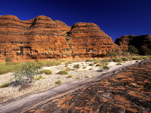 nationaal-park-purnululu-australie-badlands-bergen-achtergrond
